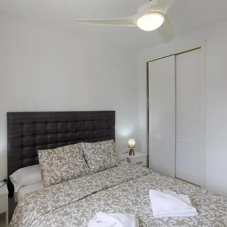 Apartment Els Molins Con Terraza De 25 Metros A Un Paso Del Mar Les Marines By Costablancarent Denia